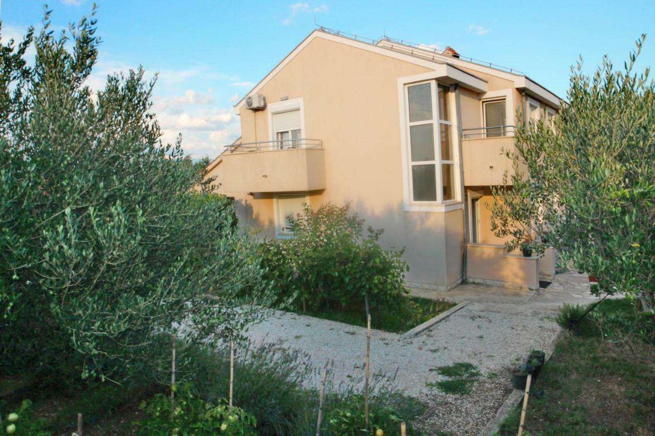 Apartmani Olives Nin Kültér fotó