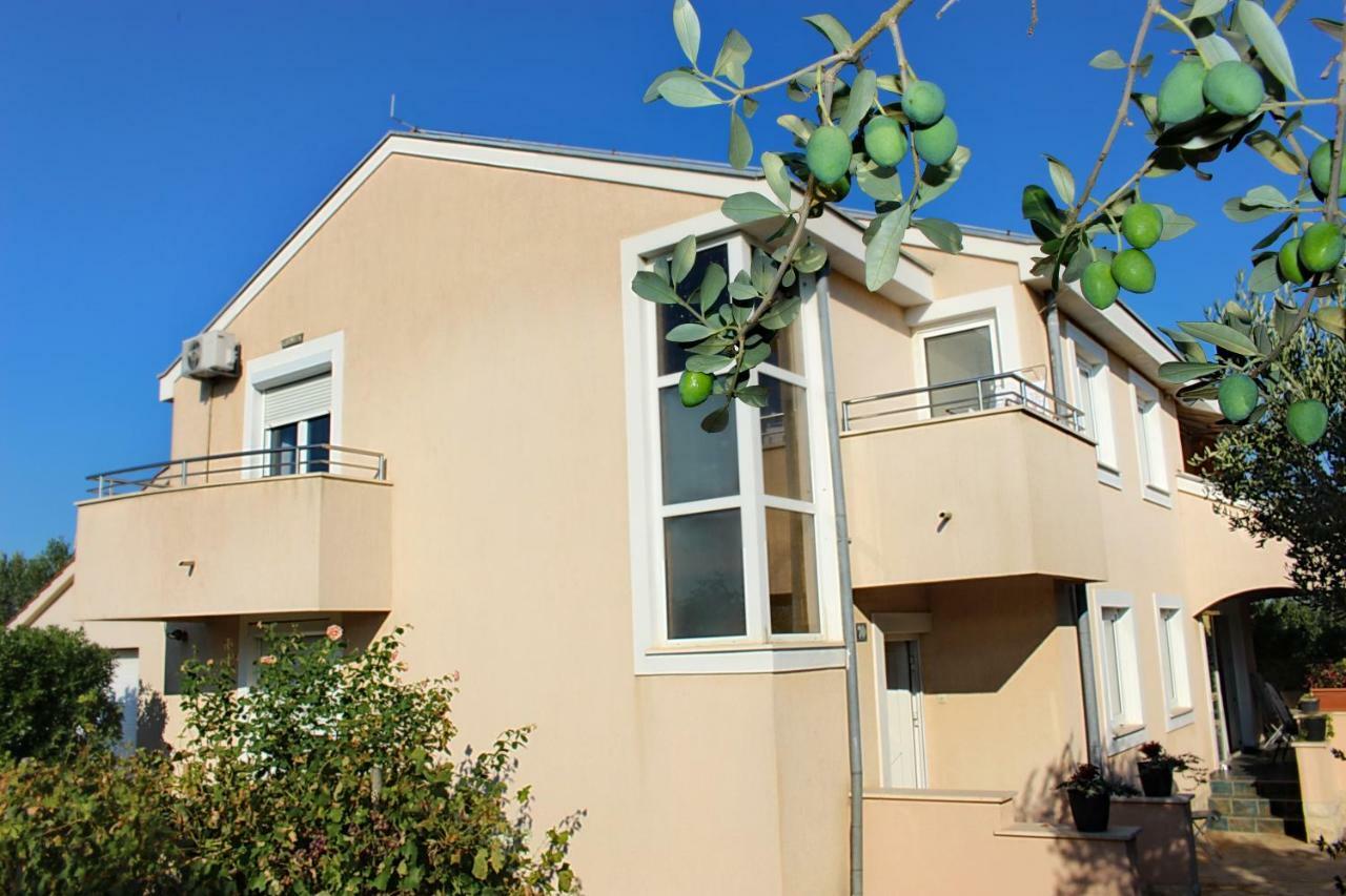 Apartmani Olives Nin Kültér fotó