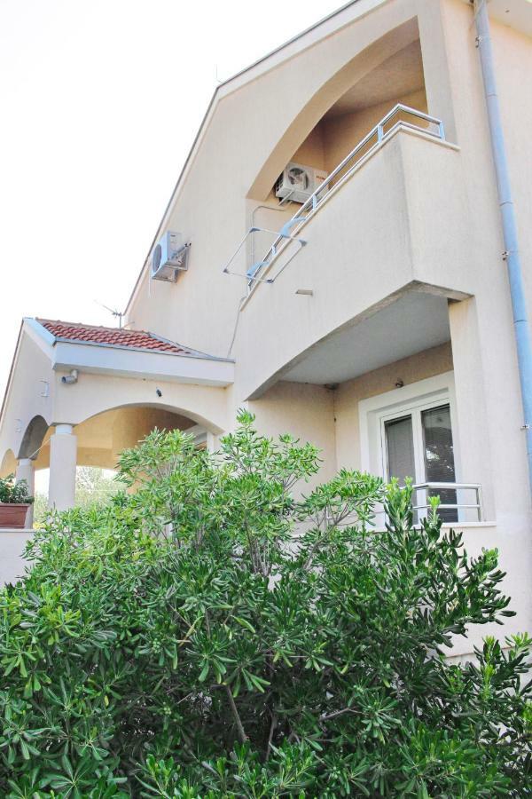 Apartmani Olives Nin Kültér fotó