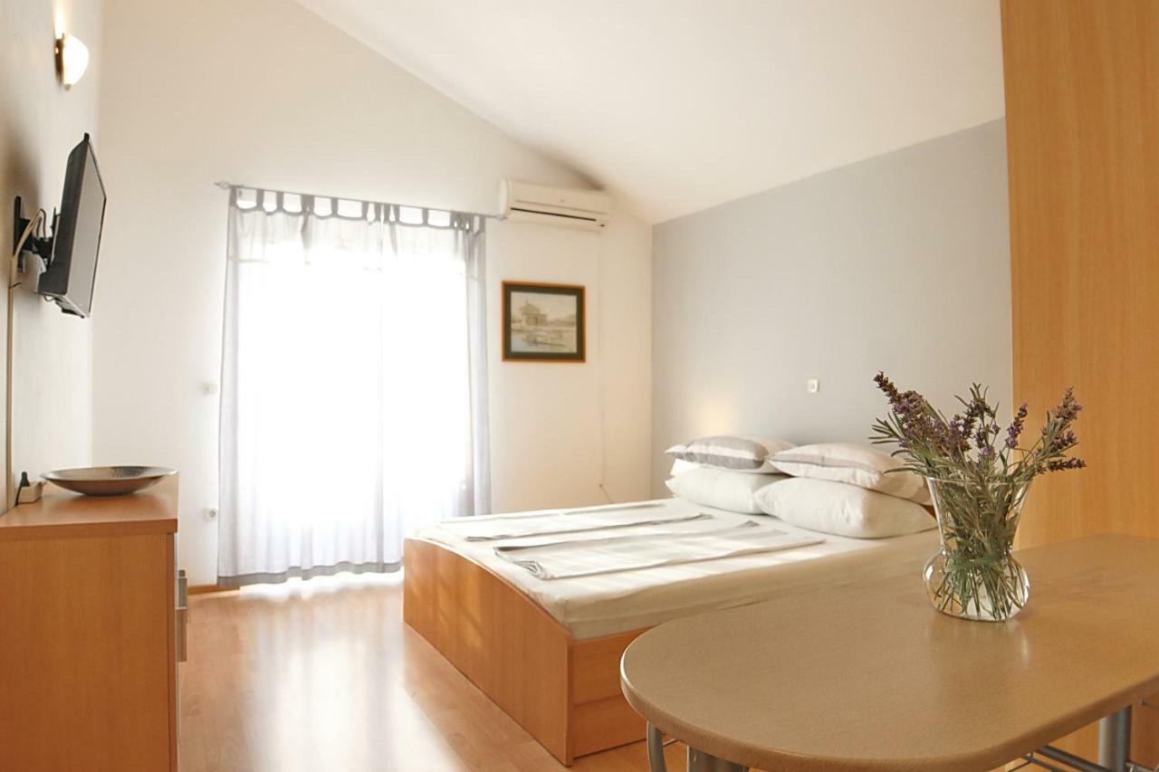 Apartmani Olives Nin Kültér fotó